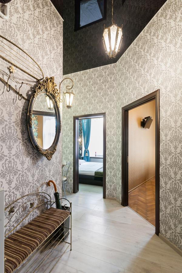 Austrian Apartments Leopolli Near Railway Station Lviv Exterior photo